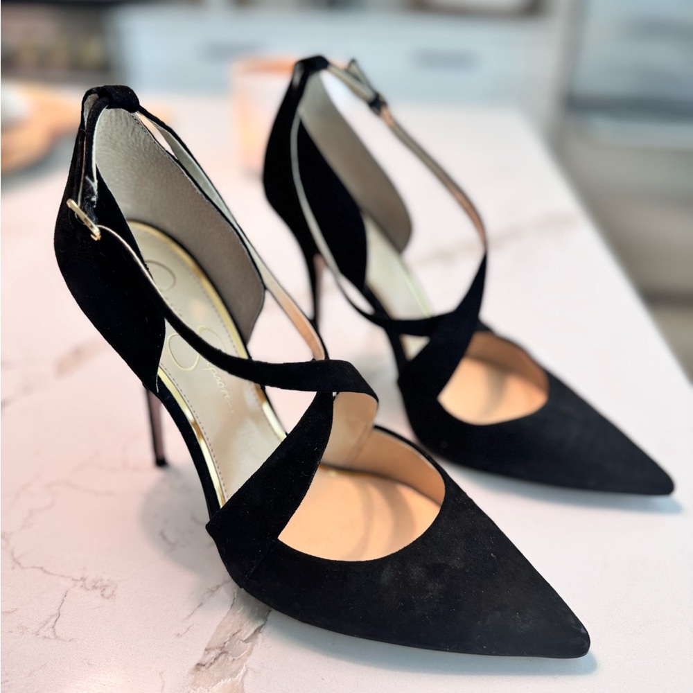 Jessica Simpson Black Stiletto Heels 3"